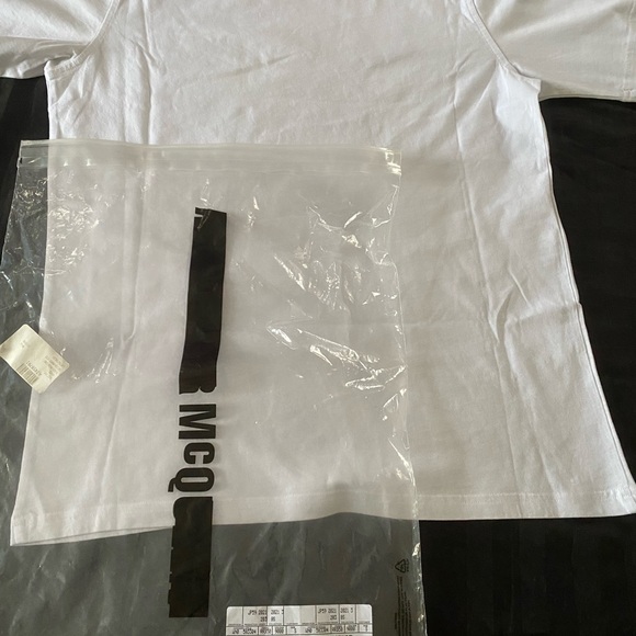 Worn only once,less than 2 hours - Picture 2 of 4